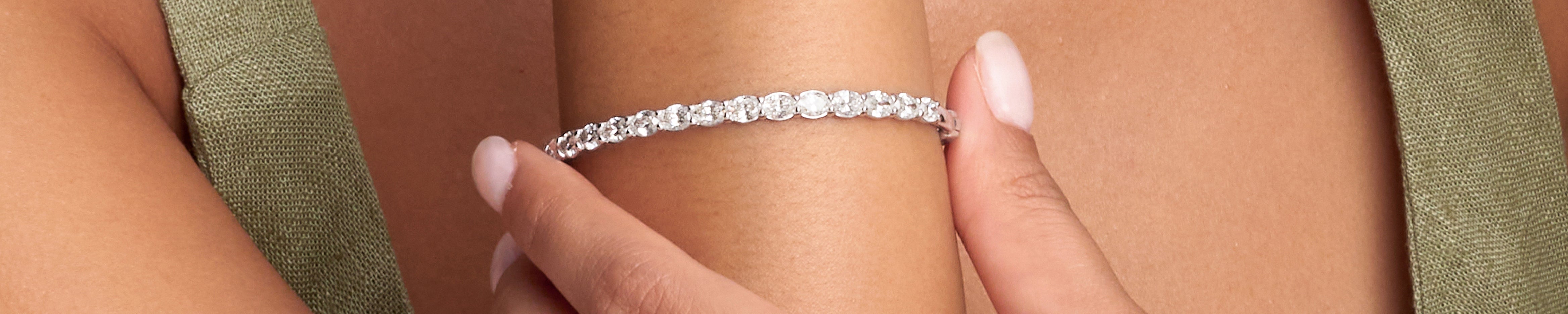 Diamond Bangle Bracelet 14K Gold