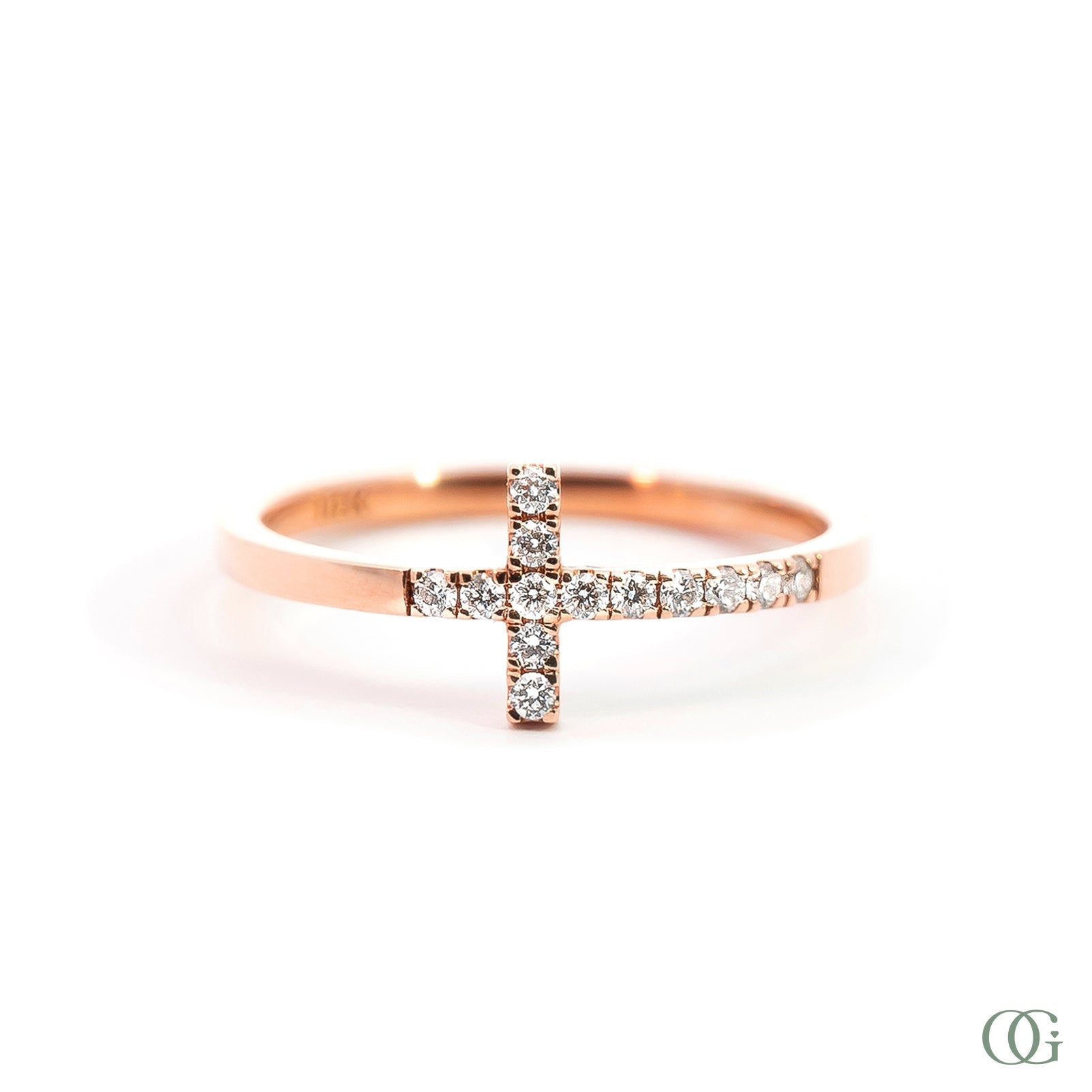Diamond Cross Halfway Ring (0.17 CTW)